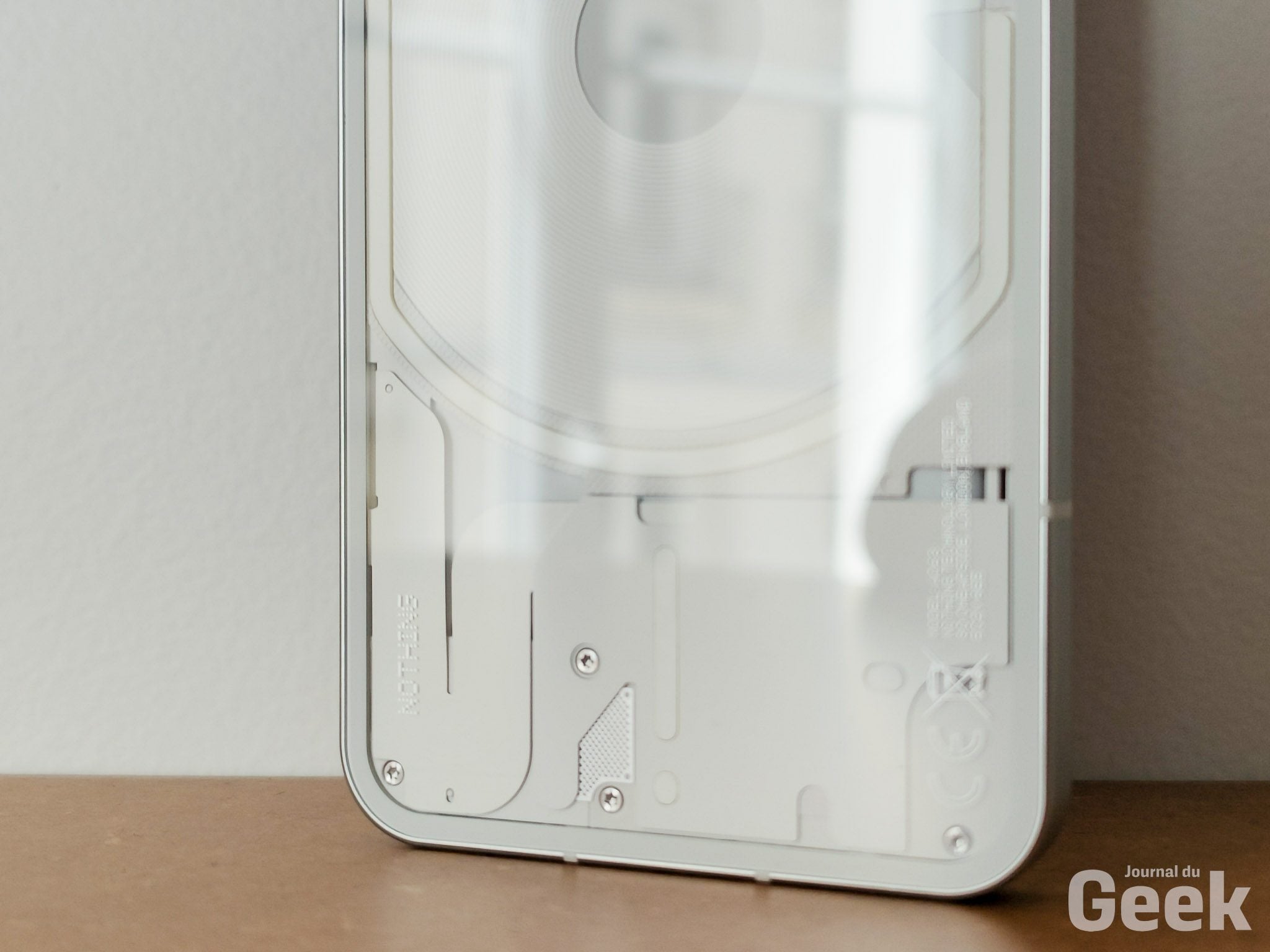 Test Nothing Phone(1) design