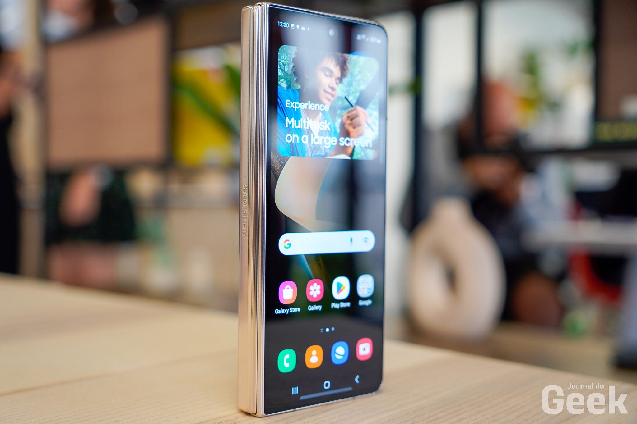 Samsung Galaxy Z Fold4