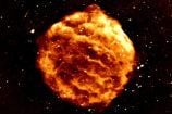 Un supercalculateur dévoile les restes flamboyants d’une magnifique supernova