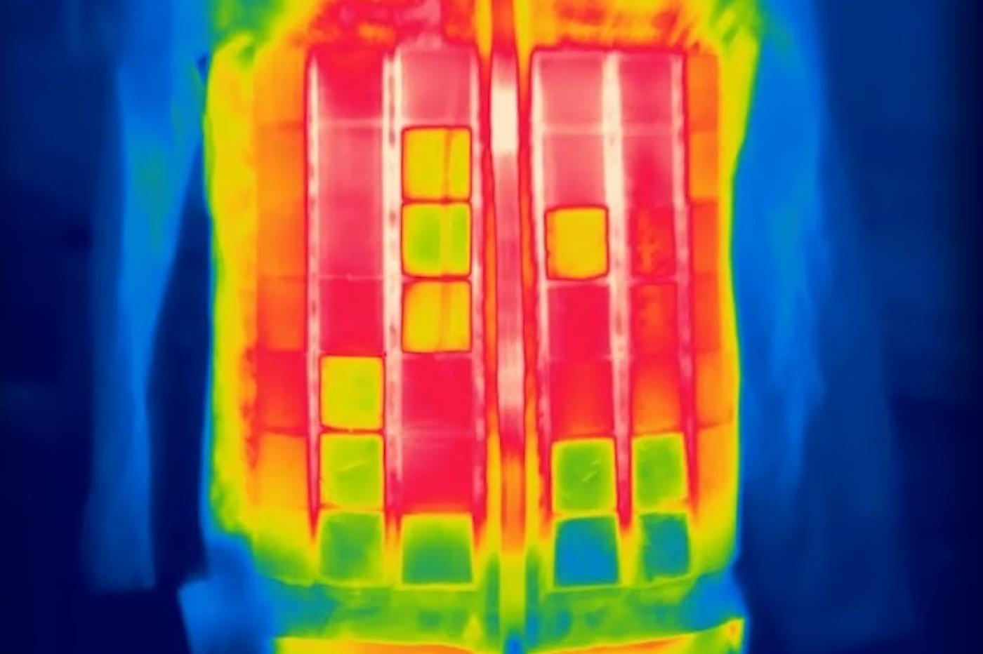 L’azienda canadese introduce il primo mantello termico dell’invisibilità
