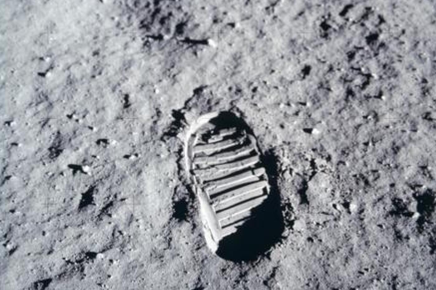 premier pas homme sur la lune aldrin