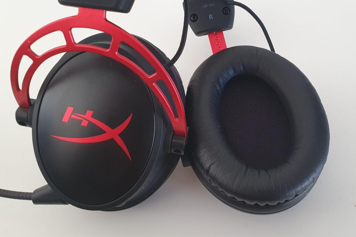 Les coussinets de l'HyperX Cloud Alpha Wireless