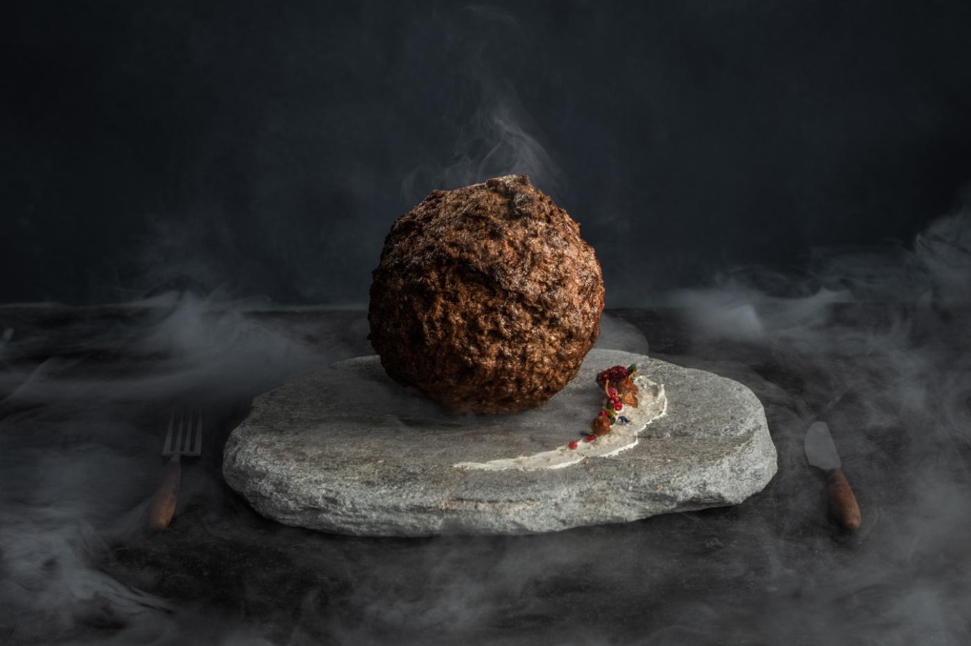 une boule de viande artificielle de mammouth