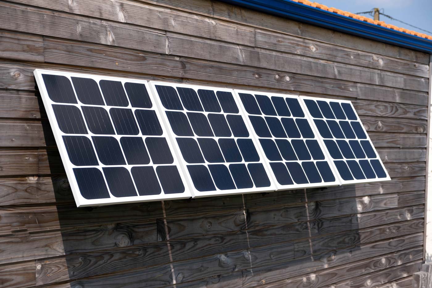 Nantes : La start-up Beem rayonne avec ses petits panneaux solaires à  installer soi-même