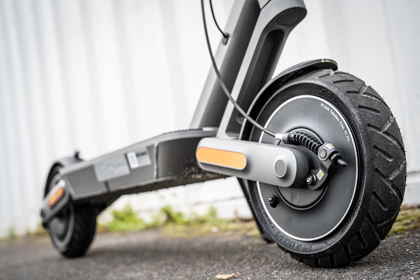 Test Xiaomi Electric Scooter 4 Ultra : notre avis complet - Trottinette  Électrique - Frandroid