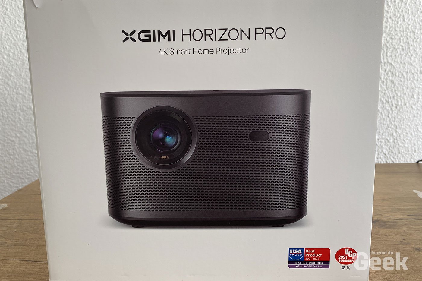 Test XGIMI Horizon Pro 4K : un véritable cinéma portable