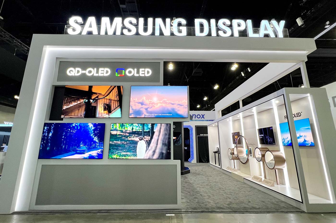 Samsung Display salon Display Week 2023