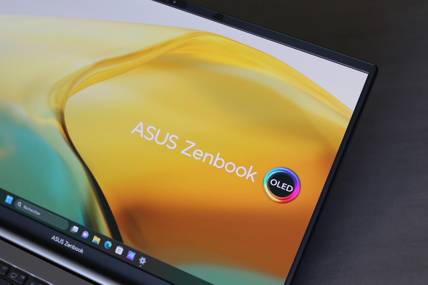 Test Asus Zenbook 15 OLED UM3504 (2023) – Un ultrabook qui a
