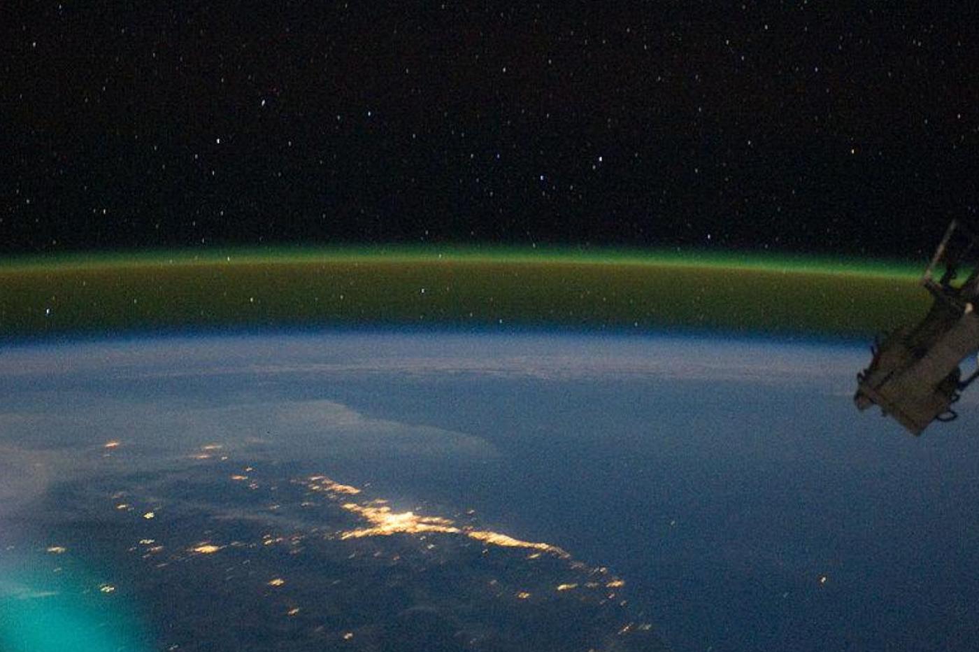 Airglow vanuit het internationale ruimtestation