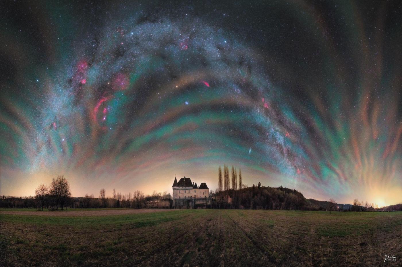 Waarom verlichten onderzoekers de hemel in Alaska?